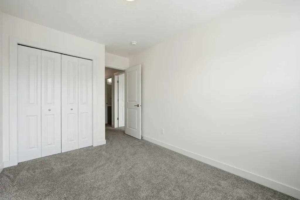 276 Belvedere Drive Calgary AB T2A 7M5