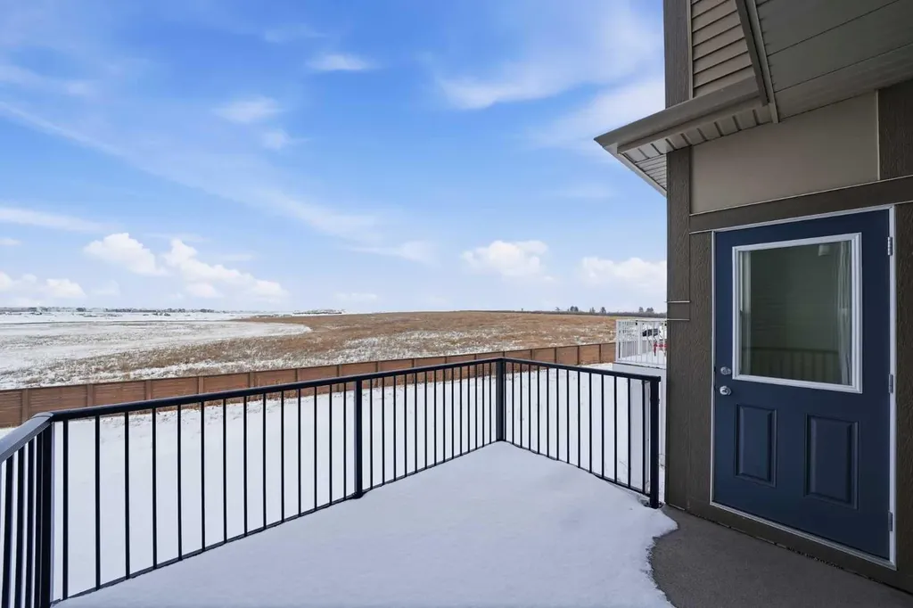276 Belvedere Drive Calgary AB T2A 7M5