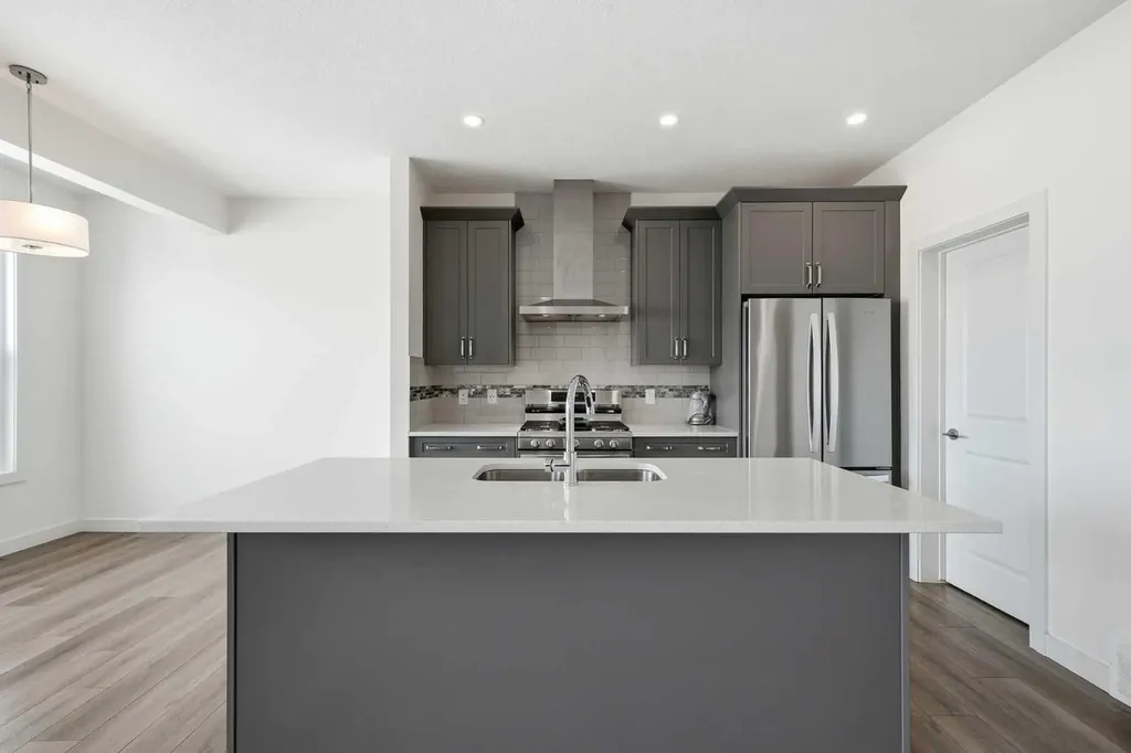 276 Belvedere Drive Calgary AB T2A 7M5