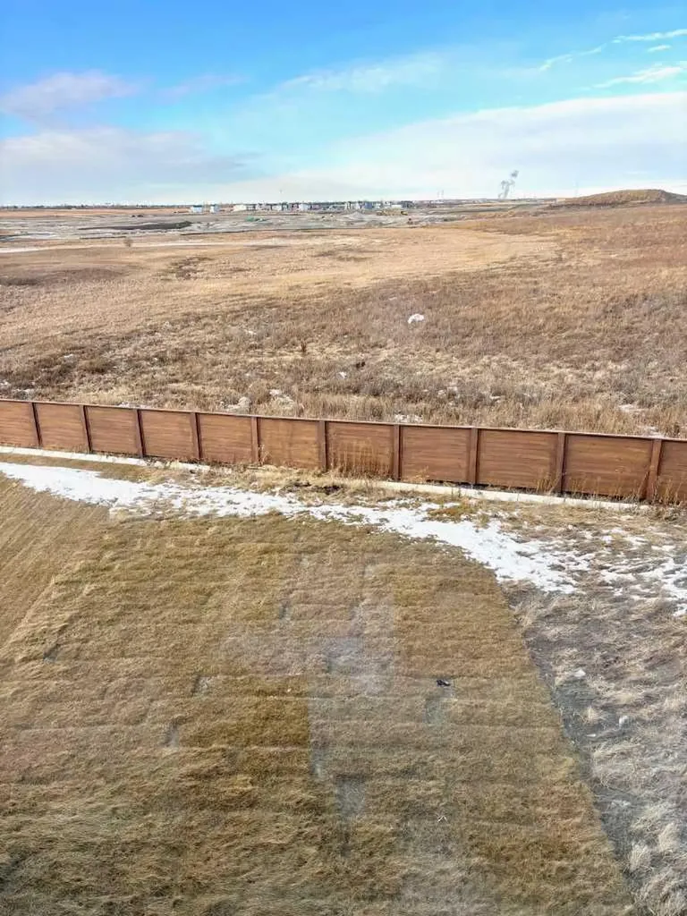 276 Belvedere Drive Calgary AB T2A 7M5