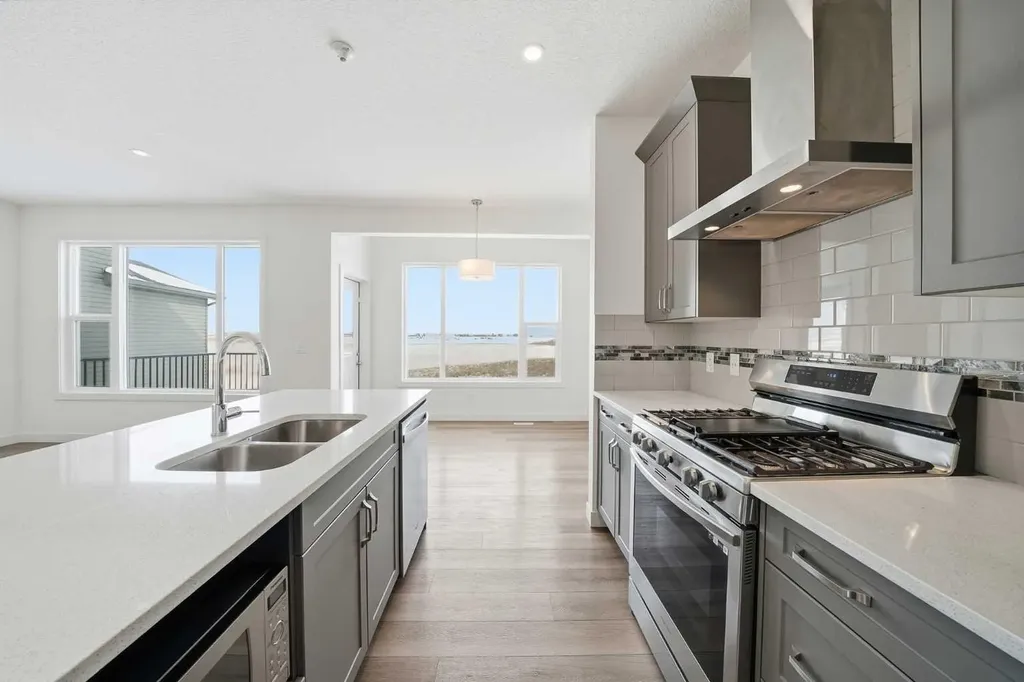 276 Belvedere Drive Calgary AB T2A 7M5