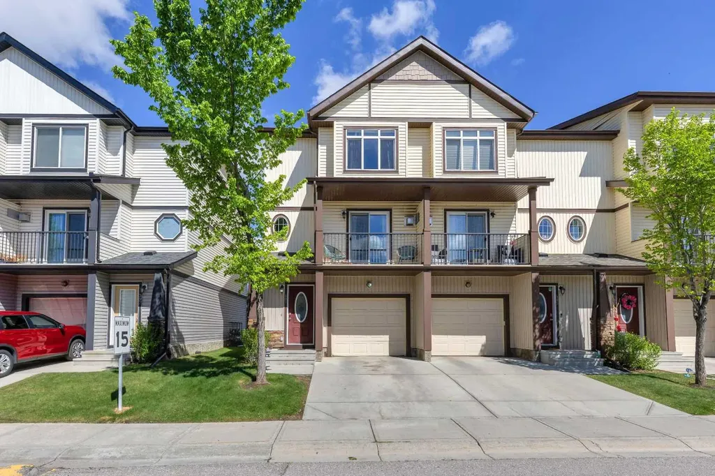 401 Copperpond Landing SE Calgary AB T2G 1Z6