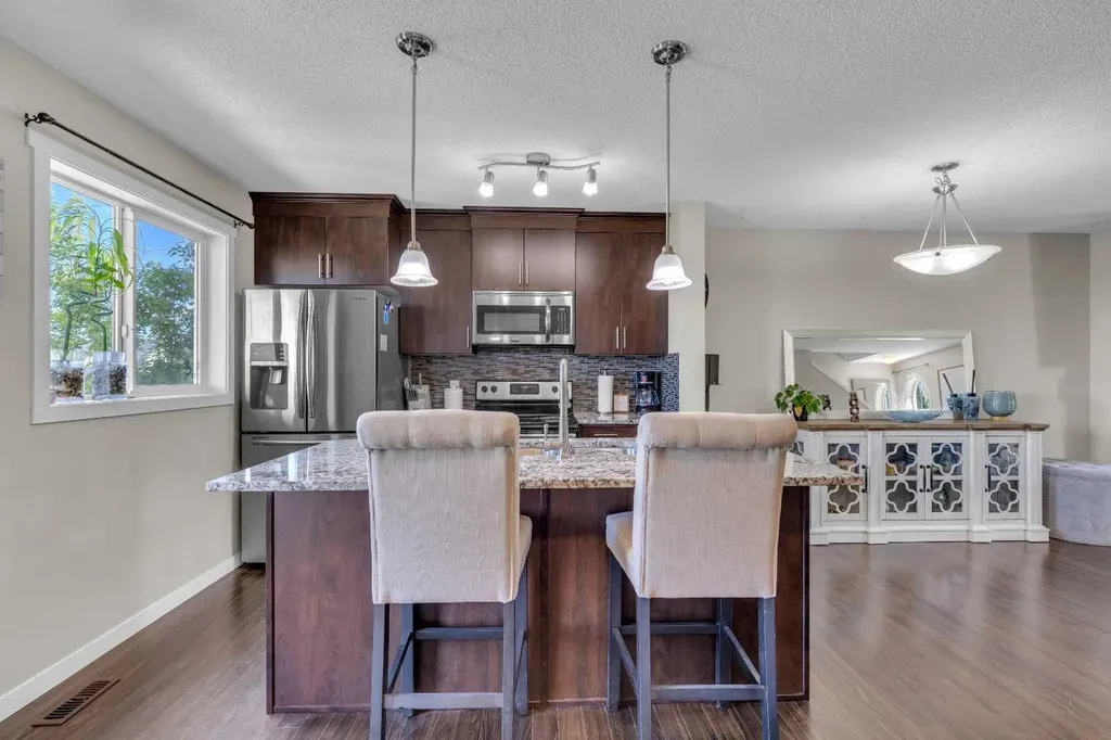 401 Copperpond Landing SE Calgary AB T2G 1Z6