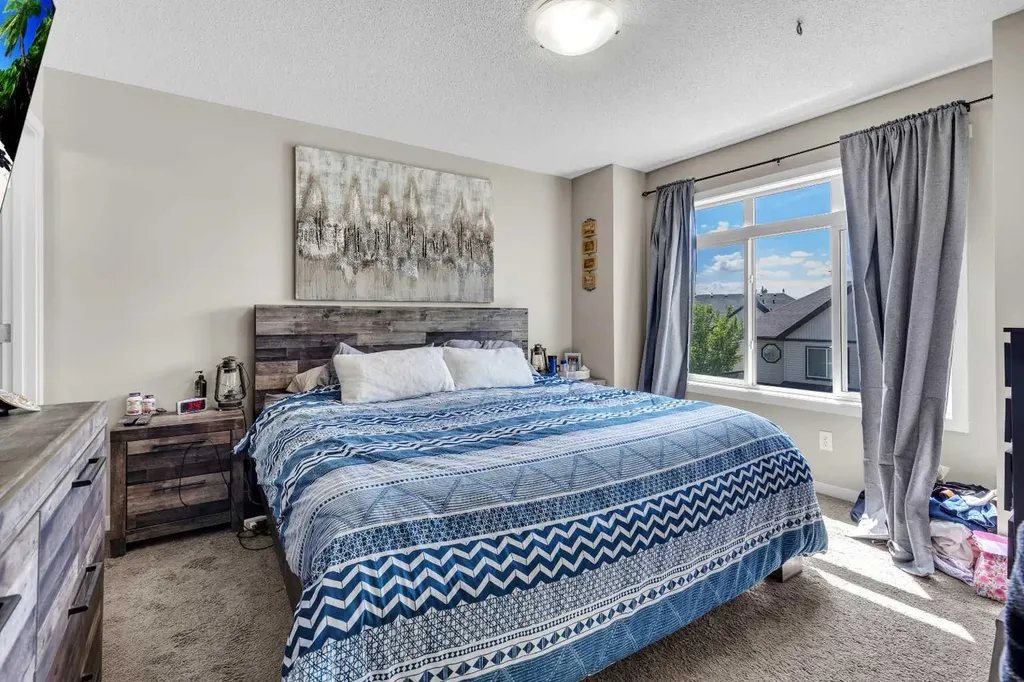 401 Copperpond Landing SE Calgary AB T2G 1Z6