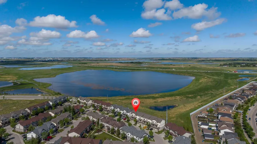 401 Copperpond Landing SE Calgary AB T2G 1Z6