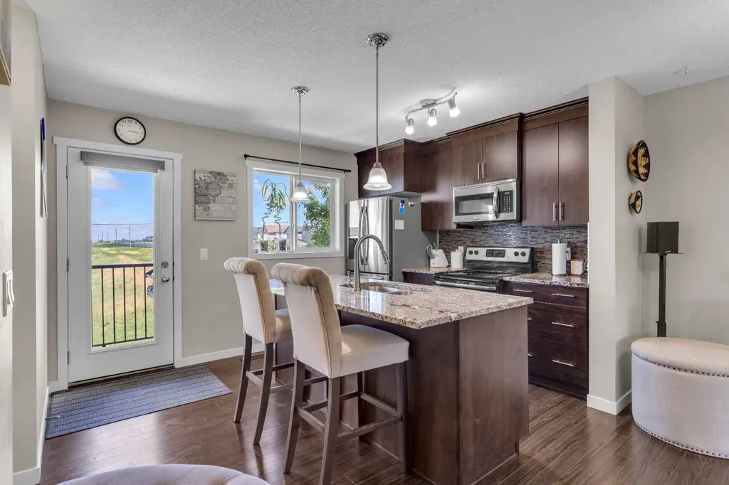 401 Copperpond Landing SE Calgary AB T2G 1Z6