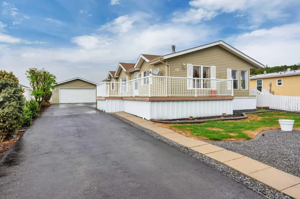 418 6 Street NW Sundre AB T0M 1X0