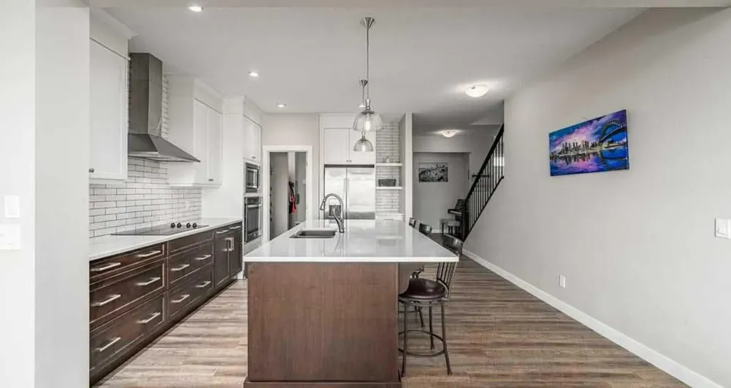 125 Sage Bluff Close NW Calgary AB T3R 1J1