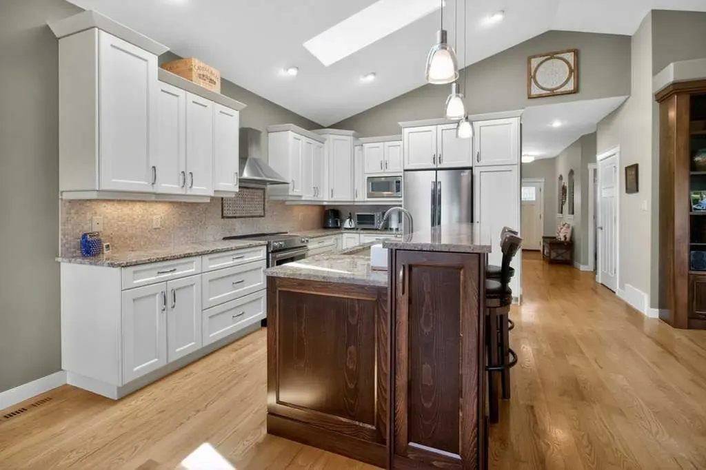 509 Sunridge Crescent W Lethbridge AB T1J0T1