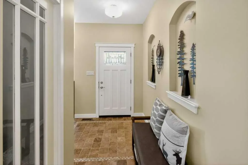 509 Sunridge Crescent W Lethbridge AB T1J0T1