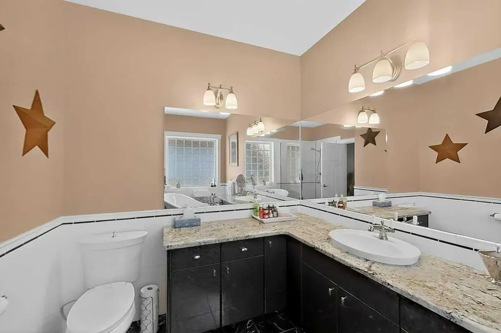 509 Sunridge Crescent W Lethbridge AB T1J0T1
