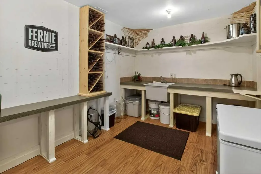 509 Sunridge Crescent W Lethbridge AB T1J0T1