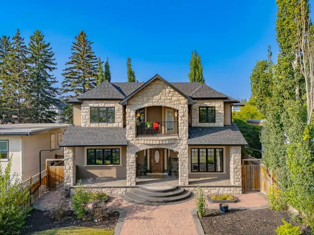 1840 Westmount Boulevard NW Calgary AB T2N 3G8