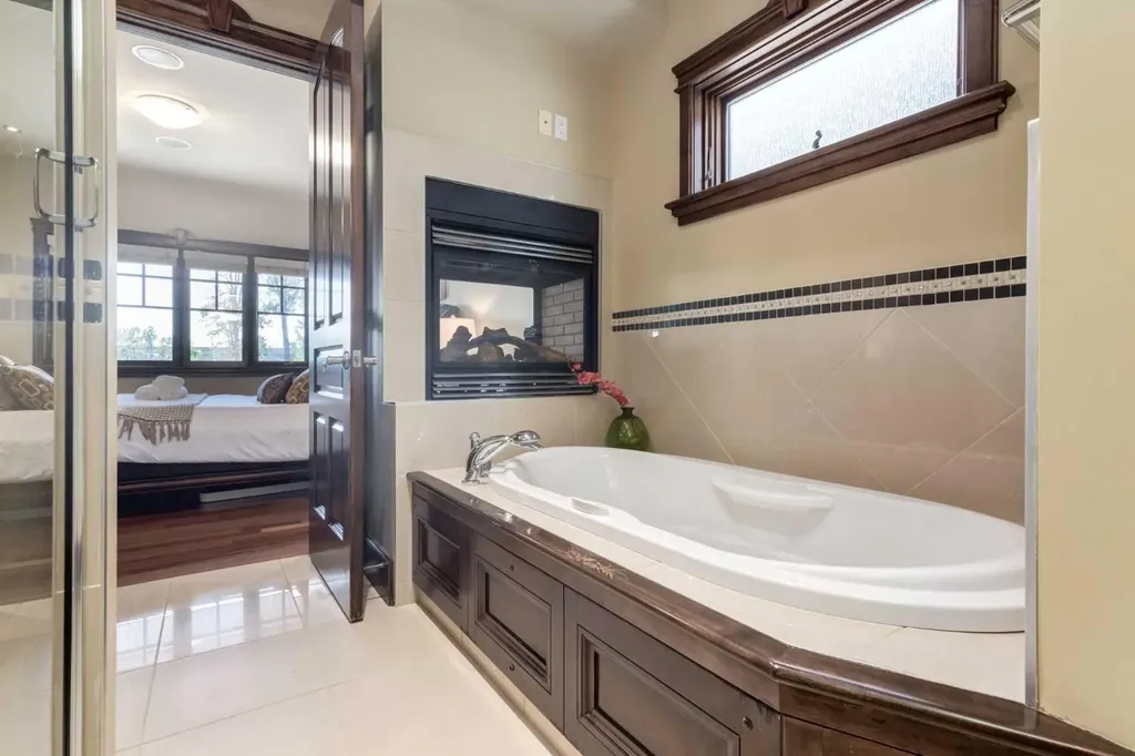 1840 Westmount Boulevard NW Calgary AB T2N 3G8