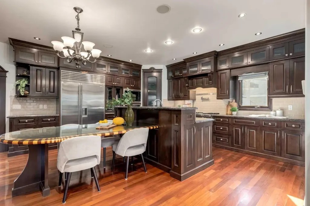 1840 Westmount Boulevard NW Calgary AB T2N 3G8