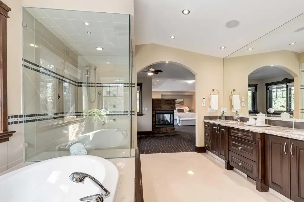 1840 Westmount Boulevard NW Calgary AB T2N 3G8