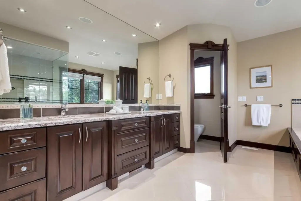 1840 Westmount Boulevard NW Calgary AB T2N 3G8