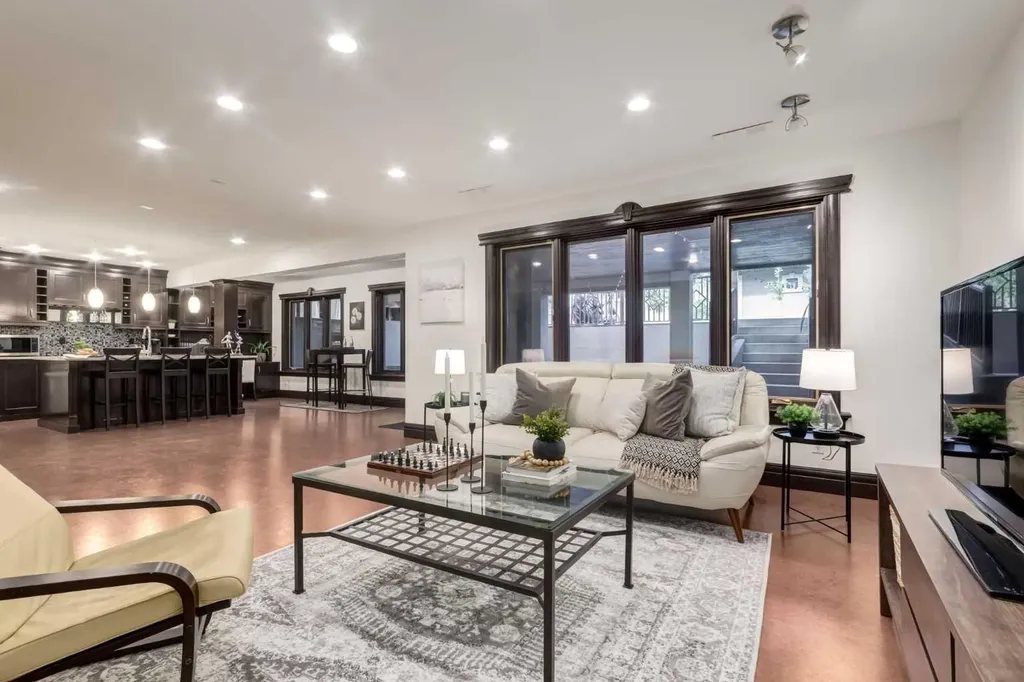 1840 Westmount Boulevard NW Calgary AB T2N 3G8