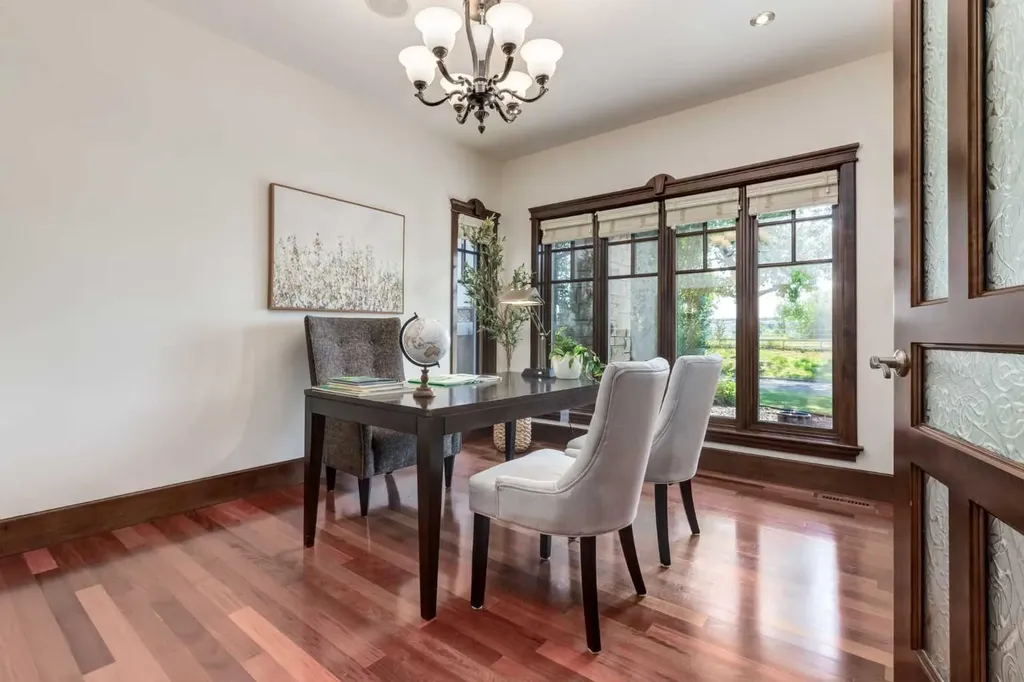 1840 Westmount Boulevard NW Calgary AB T2N 3G8