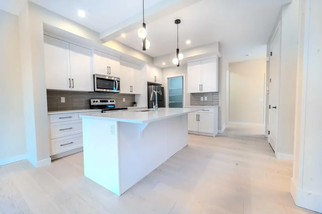 124 Waterford Way Chestermere AB T1X3A2