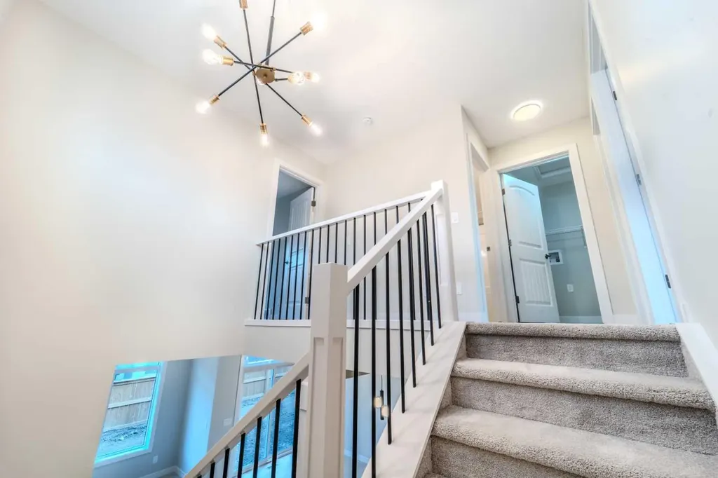 124 Waterford Way Chestermere AB T1X3A2