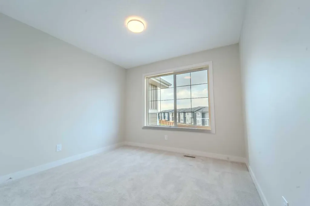 124 Waterford Way Chestermere AB T1X3A2