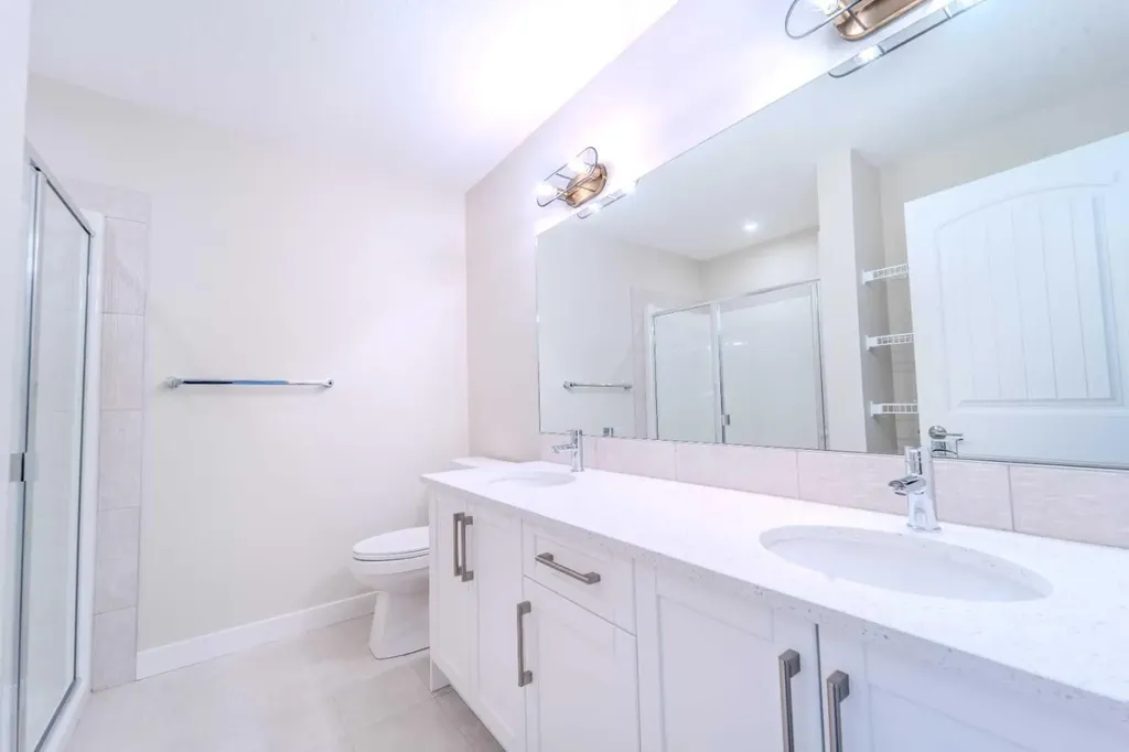124 Waterford Way Chestermere AB T1X3A2