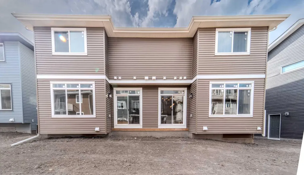124 Waterford Way Chestermere AB T1X3A2