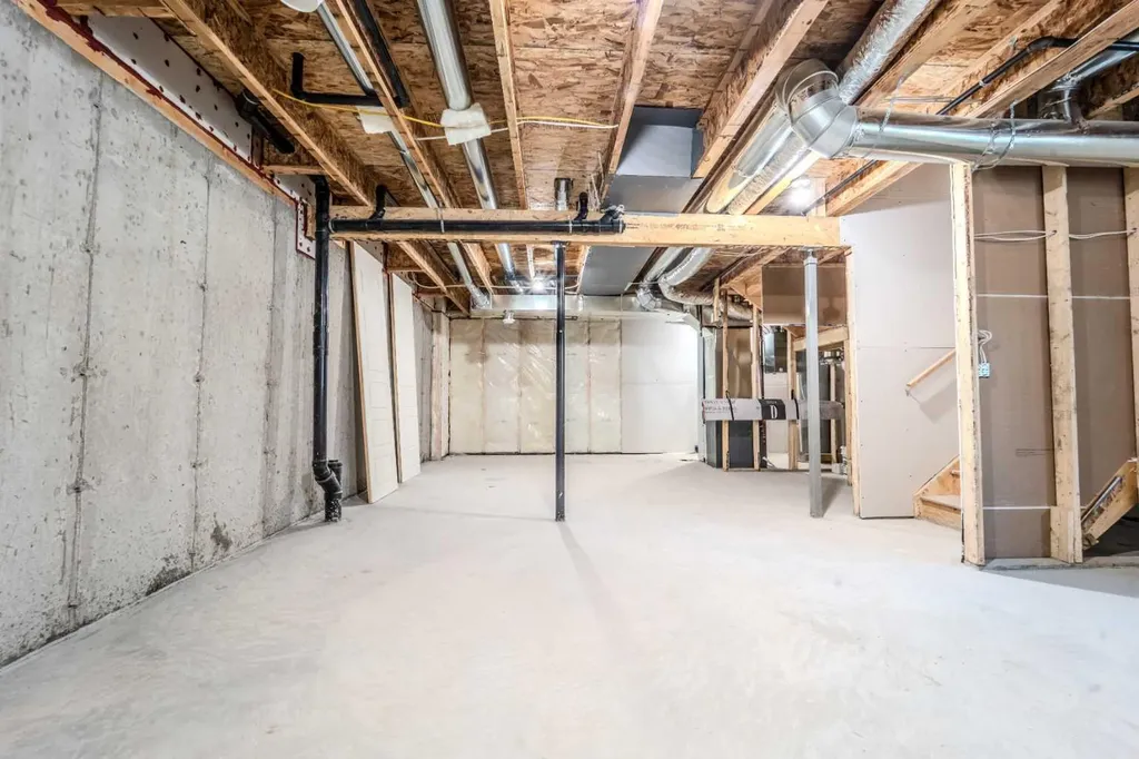 124 Waterford Way Chestermere AB T1X3A2