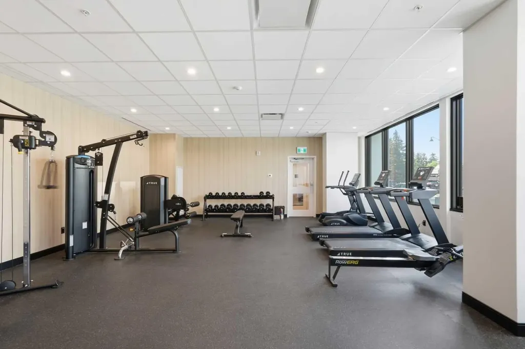 730 2 Avenue Calgary AB T2P 1R8