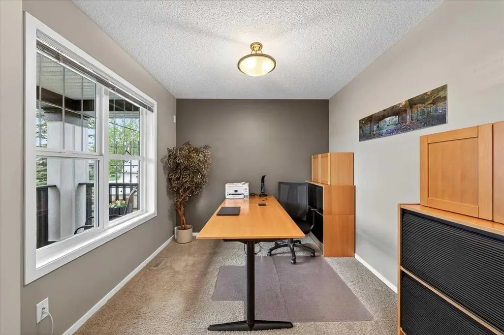 30 Copperstone Green SE Calgary AB T2Z0R8
