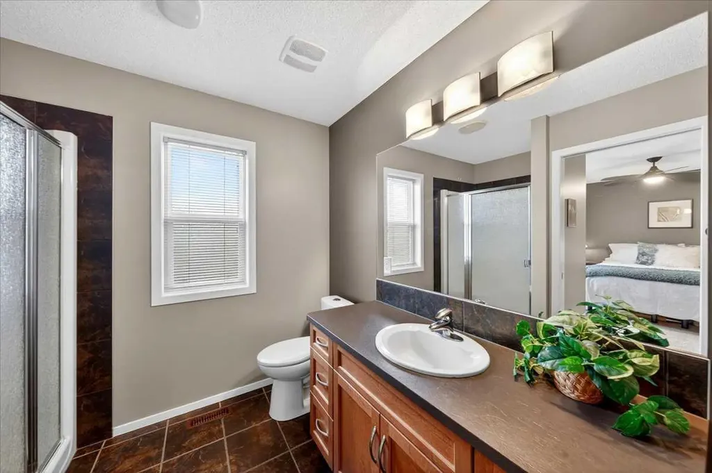30 Copperstone Green SE Calgary AB T2Z0R8