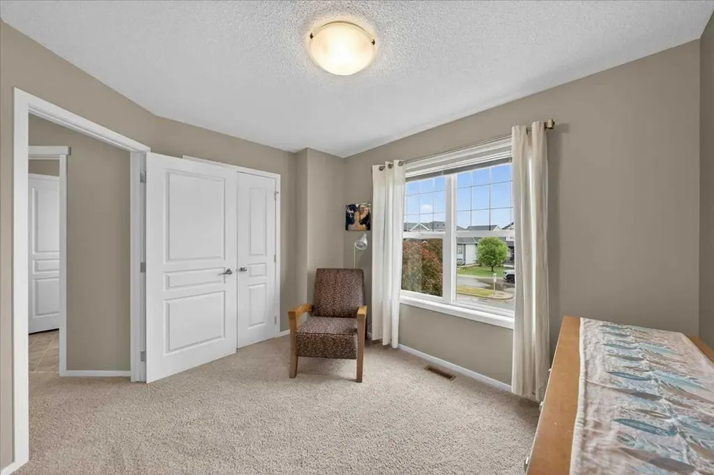 30 Copperstone Green SE Calgary AB T2Z0R8