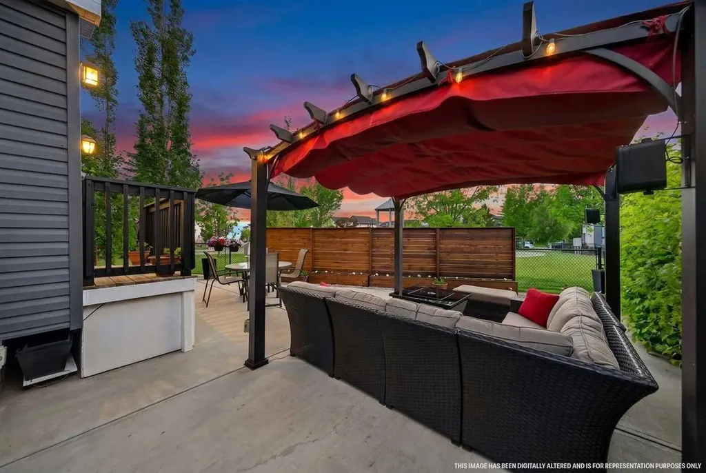 30 Copperstone Green SE Calgary AB T2Z0R8