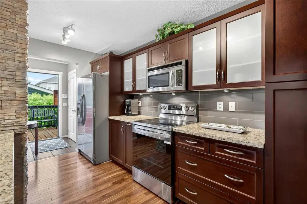30 Copperstone Green SE Calgary AB T2Z0R8