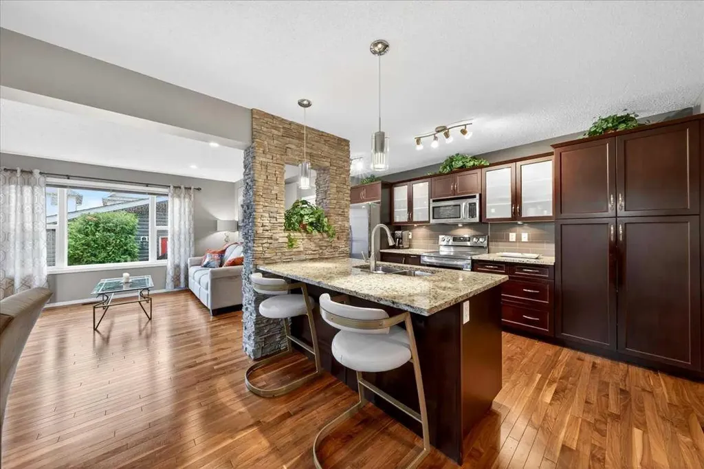 30 Copperstone Green SE Calgary AB T2Z0R8