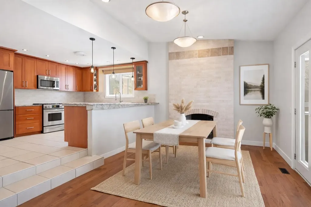 208 Woodpark Place SW Calgary AB T2M 2S5