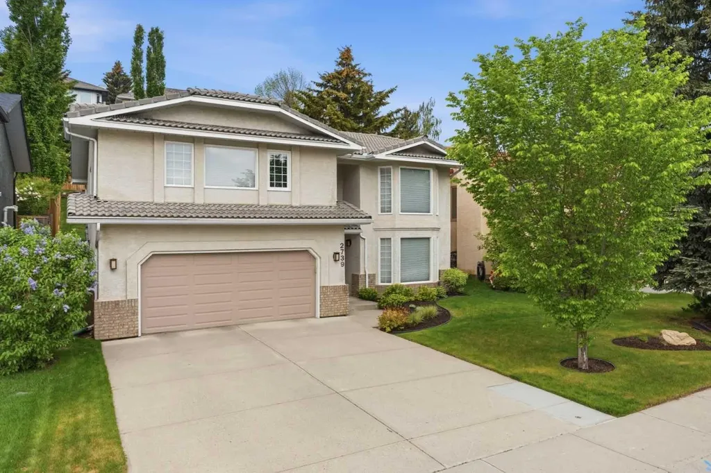 2739 Signal Hill Drive SW Calgary AB T3H 2L6