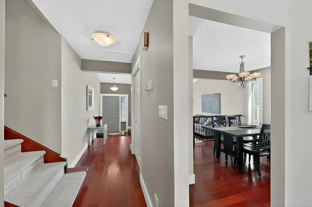 63 Wildwood Crescent W Lethbridge AB T1K6C8