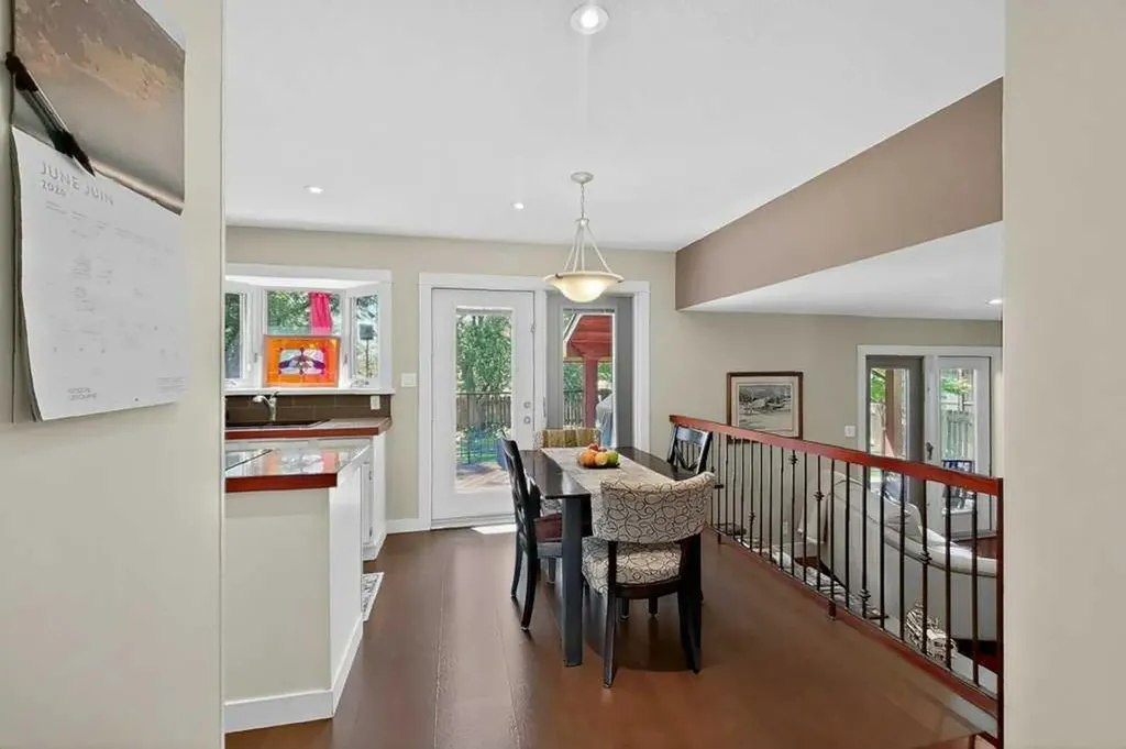 63 Wildwood Crescent W Lethbridge AB T1K6C8