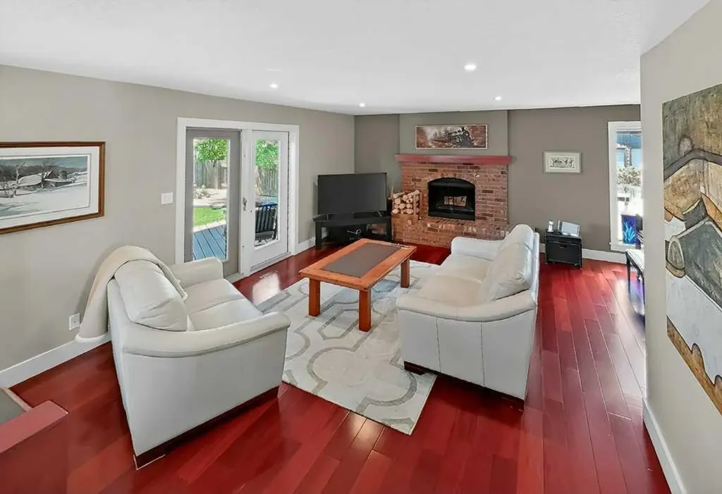 63 Wildwood Crescent W Lethbridge AB T1K6C8