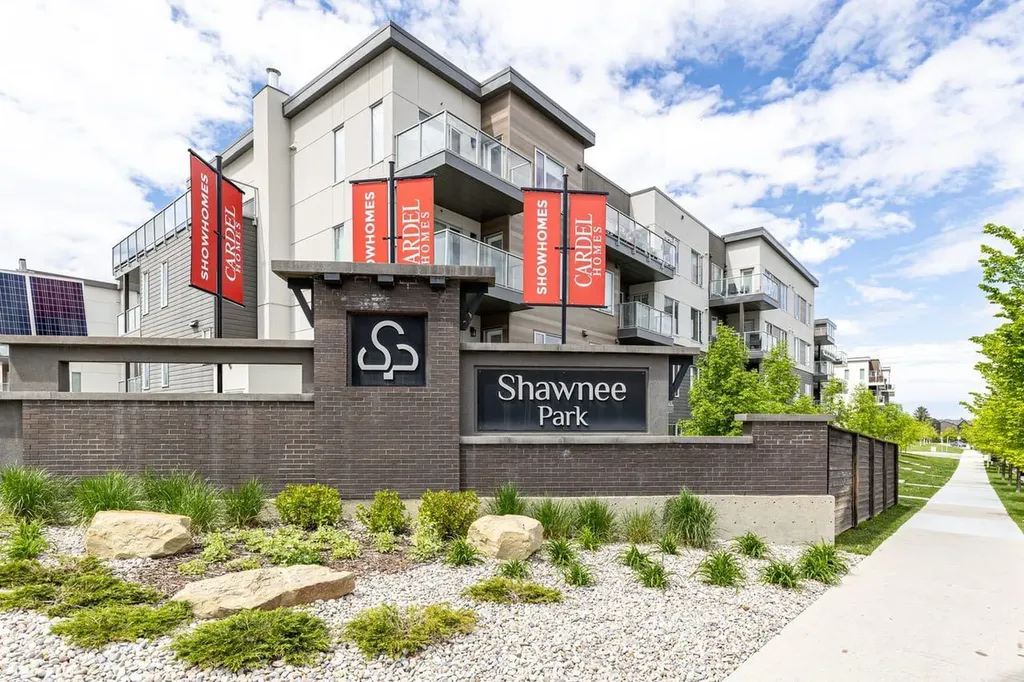 660 Shawnee Square SW Calgary AB T2Y 0X6