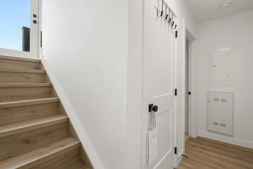 85 Sage Hill Heights NW Calgary AB T3R 2E5