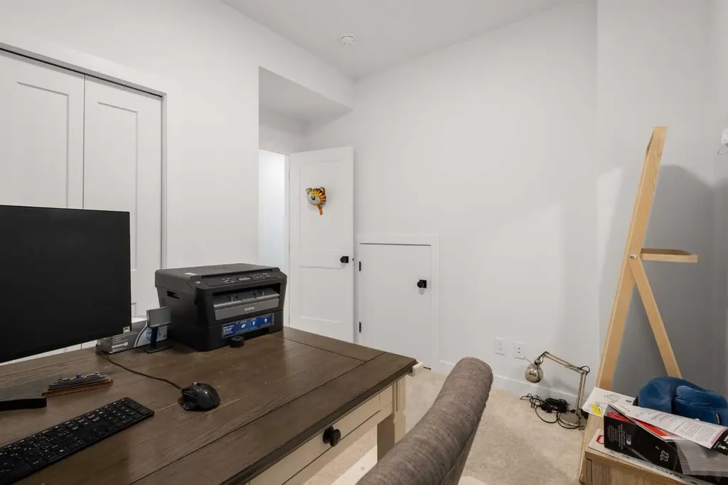 85 Sage Hill Heights NW Calgary AB T3R 2E5