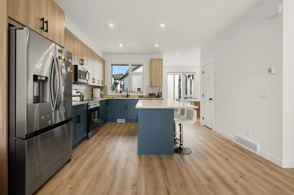 85 Sage Hill Heights NW Calgary AB T3R 2E5