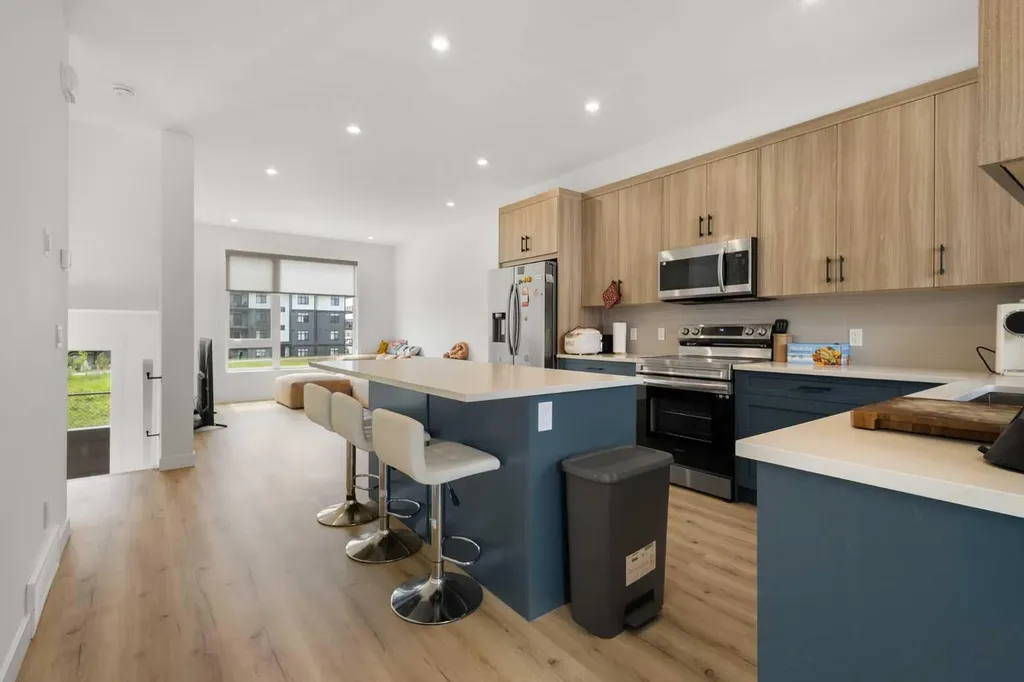 85 Sage Hill Heights NW Calgary AB T3R 2E5