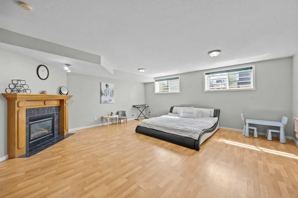 67 Saddlemead Green NE Calgary AB T3J 4M8