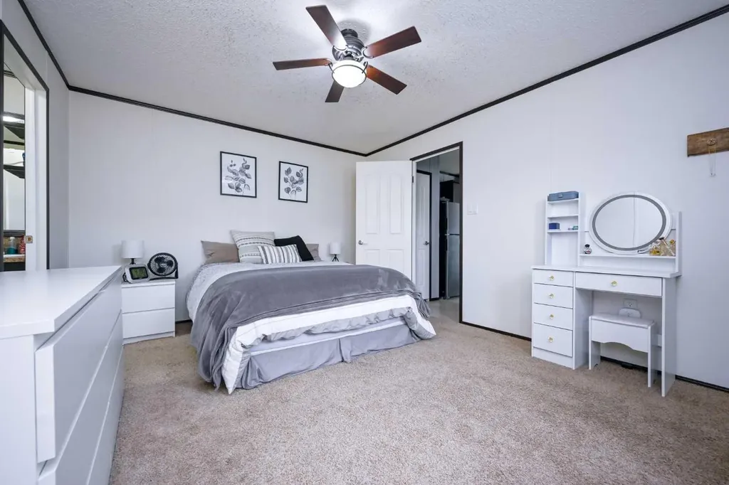 8813 88c Street Grande Prairie AB T8X 0G2