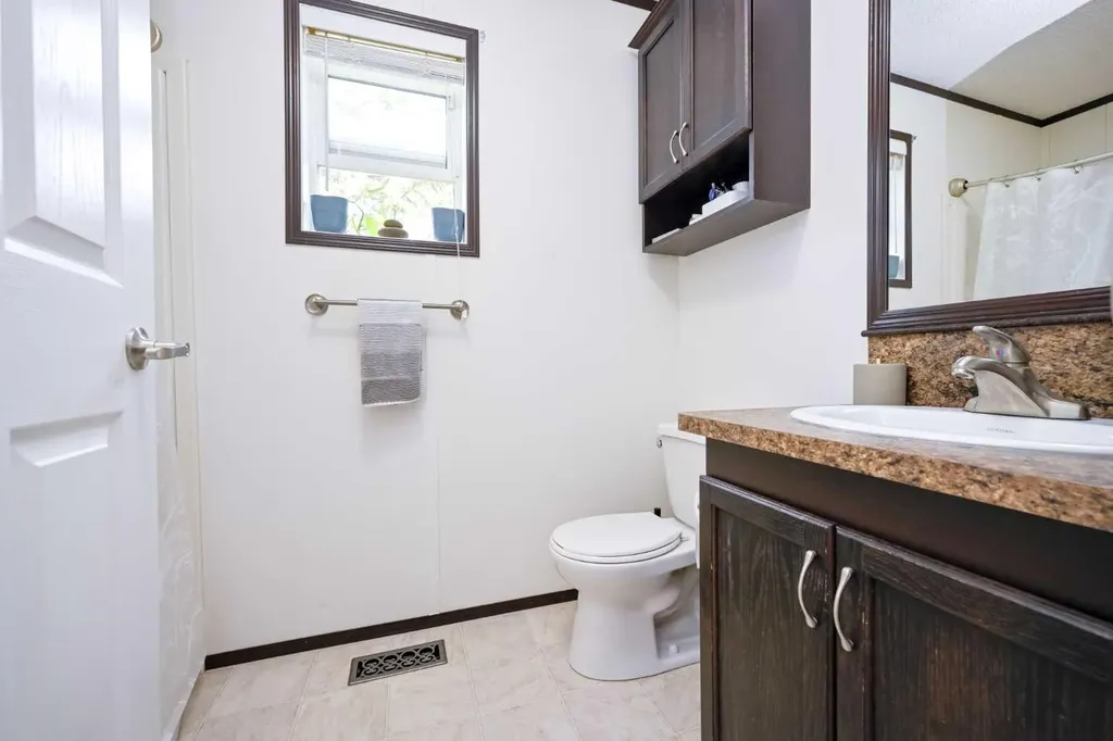 8813 88c Street Grande Prairie AB T8X 0G2