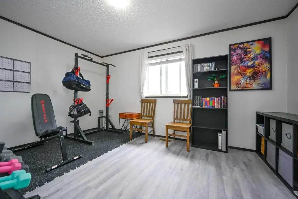 8813 88c Street Grande Prairie AB T8X 0G2